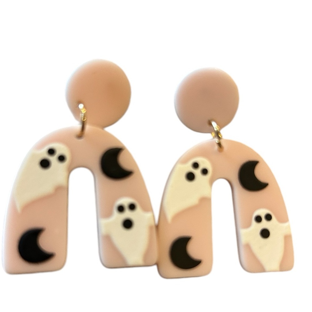 NWT Ghost Arch Earrings